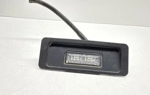Volvo V40 Number plate light 31352526