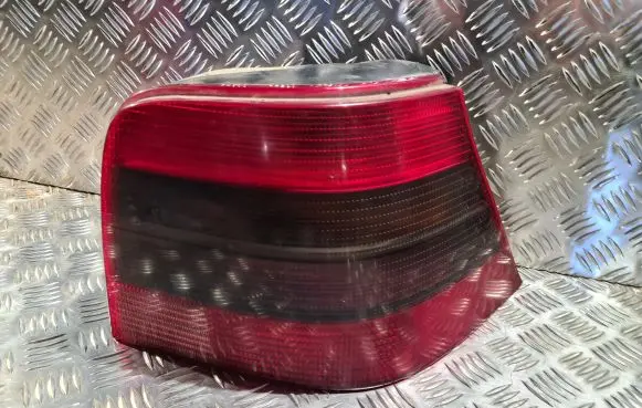 Volkswagen Golf IV Rear/tail lights