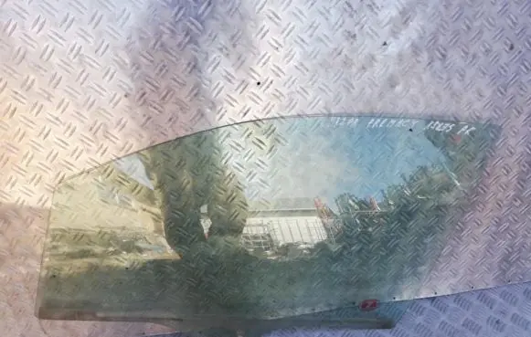 Mazda Premacy Front door window glass four-door