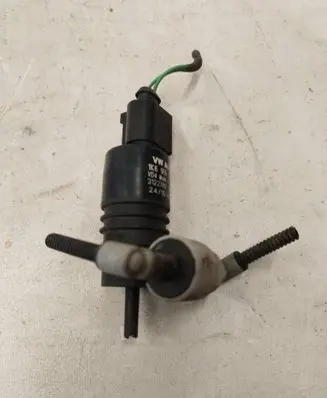 Skoda Octavia Mk3 (5E) Windscreen/windshield washer pump 1K6955651 3122789