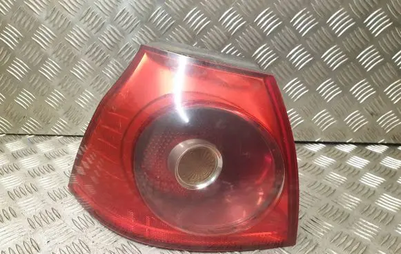 Volkswagen Golf V Rear/tail lights 1K6945095Q