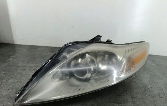 Ford Mondeo MK IV Headlight/headlamp 