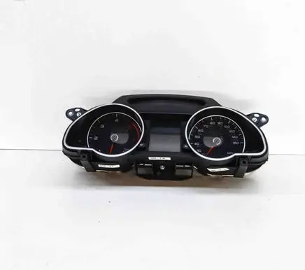 Audi A5 8T 8F Speedometer (instrument cluster) 8T0920983M