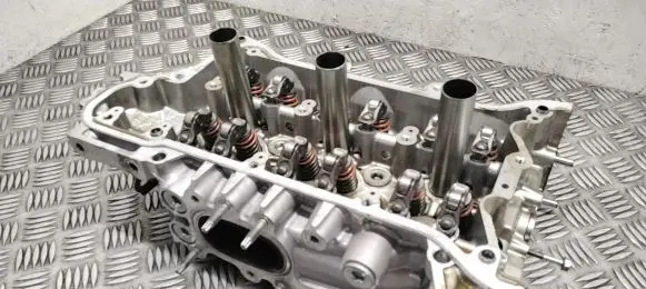 Lexus RX 450H Engine head 4619307229