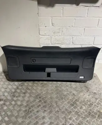 Audi A6 S6 C7 4G Tailgate trim 4G9867979