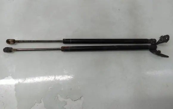 Toyota Corolla Verso E121 Tailgate/trunk strut/damper 