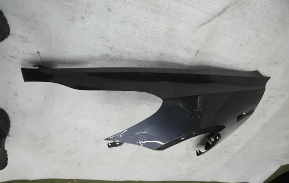 Tesla Model 3 Fender BLOTNIKTESLA