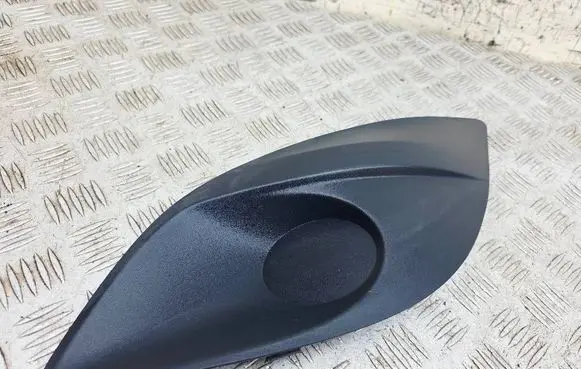 Opel Meriva B Front bumper lower grill 13267748