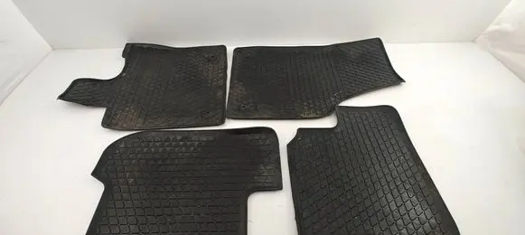 Volkswagen Beetle A5 Car floor mat set 061502C82 061502C82V