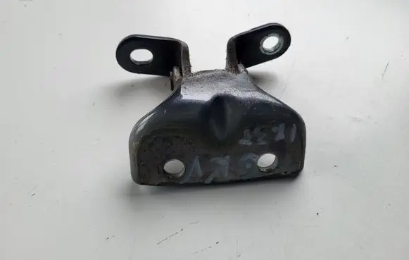 Hyundai ix35 Rear door upper hinge