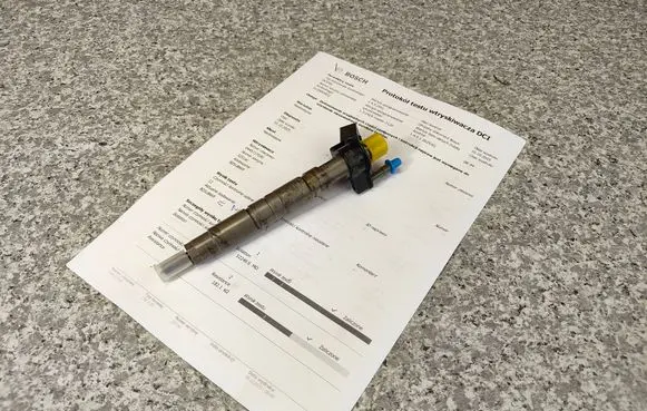 Fuel injector