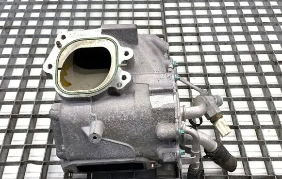 Mazda 3 Intercooler radiator HF0113565C