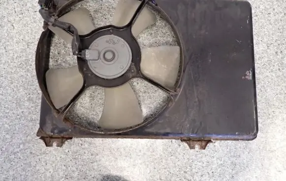 Suzuki Swift I Air conditioning (A/C) fan (condenser) 