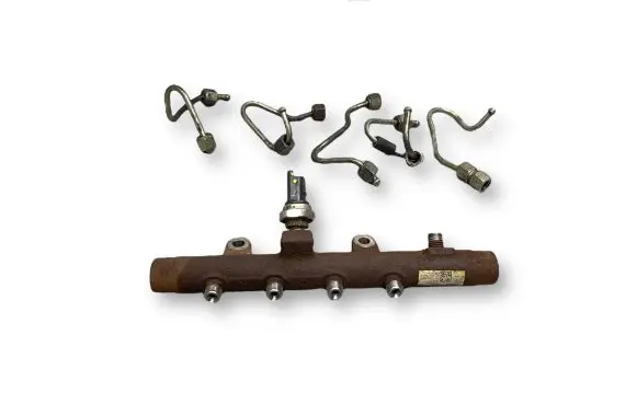 Nissan Juke I F15 Fuel main line pipe A2C27000234 H8200704217 8200704212