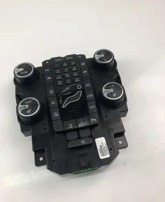 Volvo V40 Climate control unit 31398642