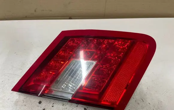 Mercedes-Benz E W212 Tailgate rear/tail lights A2129060358