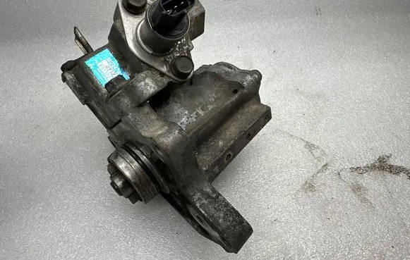Mitsubishi Space Star Fuel injection high pressure pump MD347417 8912 E3T50271