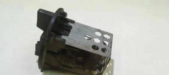 Peugeot 307 Heater blower motor/fan resistor f2098 08572