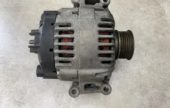 Audi A4 S4 B7 8E 8H Generator/alternator 06D903016 2543313E 607032848