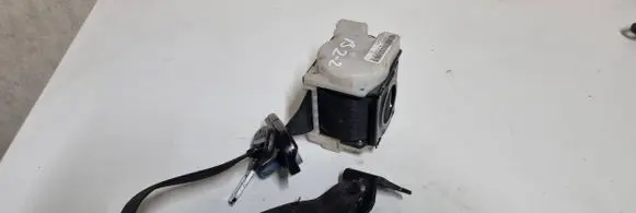 Mercedes-Benz CLC CL203 Rear seatbelt A2038609085