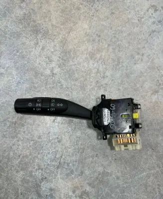 Subaru Legacy Indicator stalk 83115AG151 080124Y SWM5960