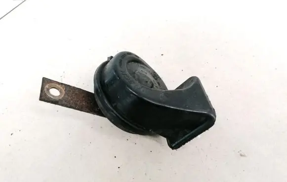 Nissan Almera Tino Horn signal E9703881157