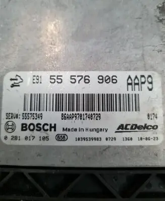 Opel Insignia A Engine control unit/module 55576906 0281017105