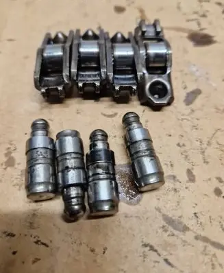 BMW 5 F10 F11 Valve rocker arm 7812893 8614951