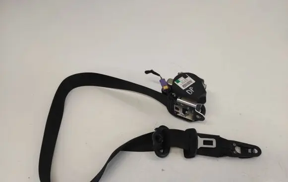Audi A6 S6 C6 4F Front seatbelt 605404800 008R000