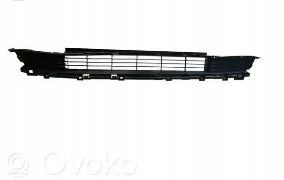 Front bumper lower grill