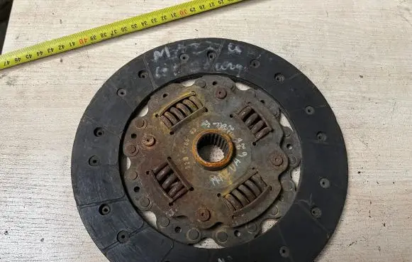 Clutch pressure plate