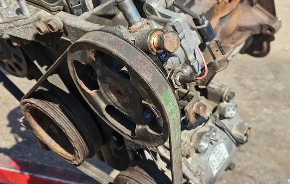 Mitsubishi Lancer Power steering pump 78295878