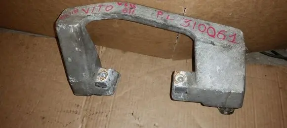Mercedes-Benz Vito Viano W638 Other engine part A6382660501