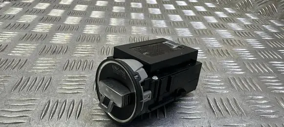 Volkswagen PASSAT B7 Ignition lock 3C0905843AD