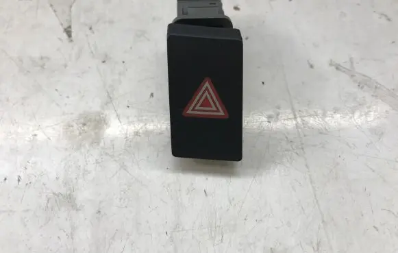 Toyota Verso Hazard light switch 843320F030