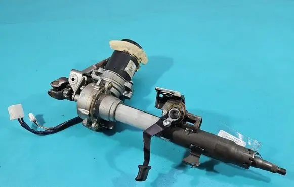 Toyota Yaris Power steering pump 45200-0D100-00 IMPRK1510690