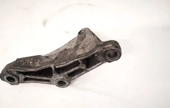 BMW 5 GT F07 Engine mounting bracket 13517810698 04168110