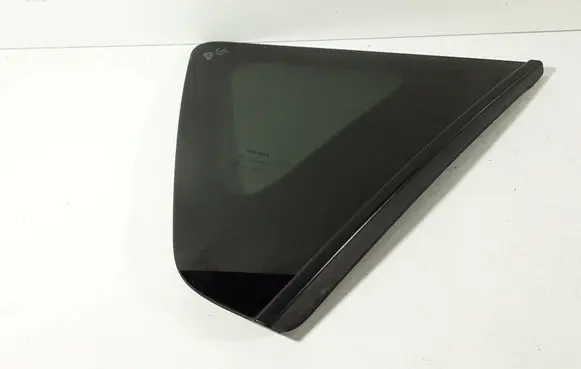 Toyota Verso Rear side window 43R0011 756410F010
