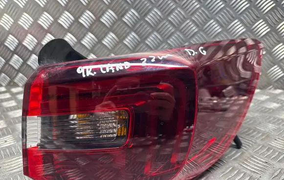 Opel Grandland X Rear/tail lights 9846766680 81660202