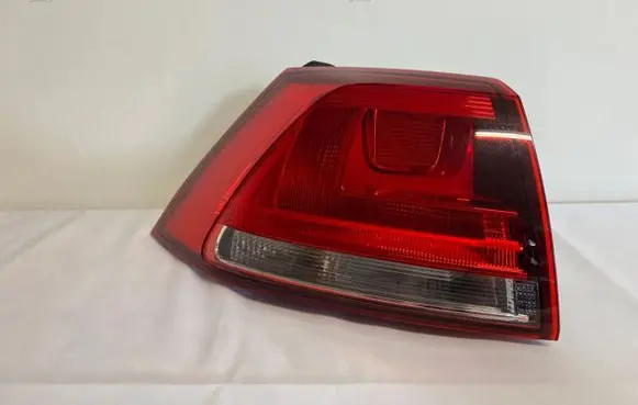 Volkswagen Golf VII Rear/tail lights 5G0945095M