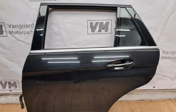 Mercedes-Benz E W212 Rear door A2127320300 981694104 2125407605