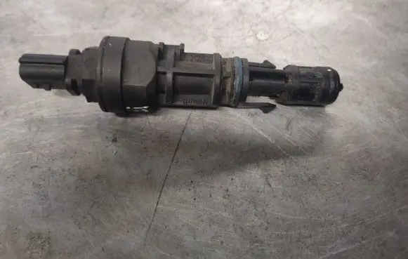 Dacia Logan I Speed sensor (speedometer sensor) 8200547283
