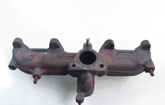 Skoda Octavia Mk1 (1U) Exhaust manifold 038253033