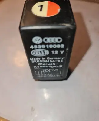 Audi A4 S4 B5 8D Other relay 433919082 5KH00415405