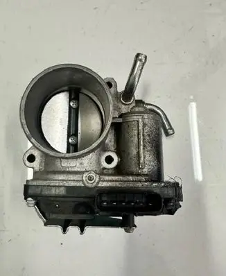 Mitsubishi Outlander Throttle body valve 1450A195 1450A101 57021