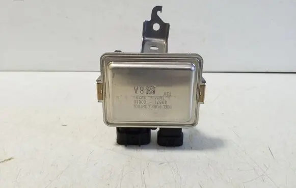 Toyota Yaris Cross Fuel injection pump control unit/module 89571K0010