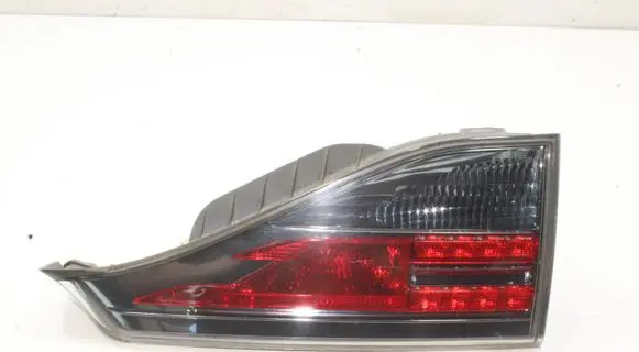 Lexus CT 200H Tailgate rear/tail lights