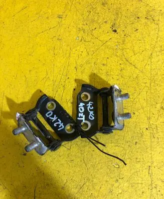 Mazda 6 Tailgate/trunk/boot hinge