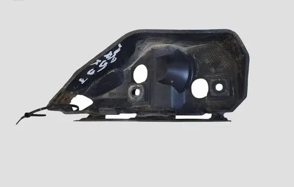 Volvo V50 Front bumper mounting bracket 31265396