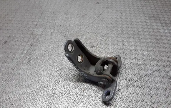 Honda Jazz Front door lower hinge 